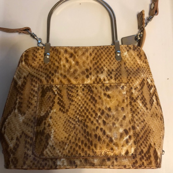 Purse - Picture 2 of 3